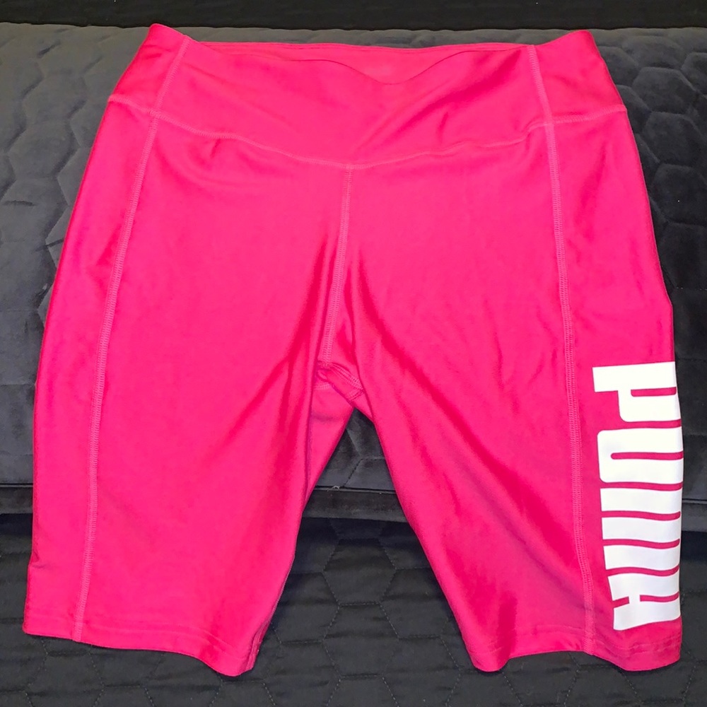 Pink PUMA bike shorts size M NWOT